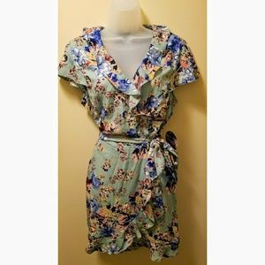 Pretty Ruffle Sleeve Floral Faux-Wrap Dress
